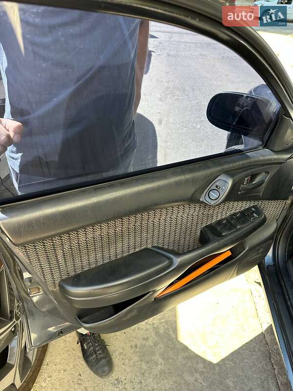 Лифтбек Toyota Carina E 1993 в Южноукраинске