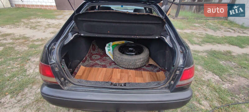 Лифтбек Toyota Carina E 1994 в Змиеве