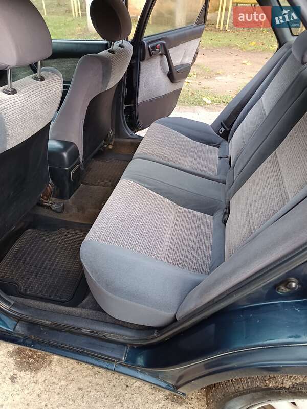 Лифтбек Toyota Carina E 1993 в Одессе фото 12 Лифтбек Toyota Carina E 1993 в Одессе