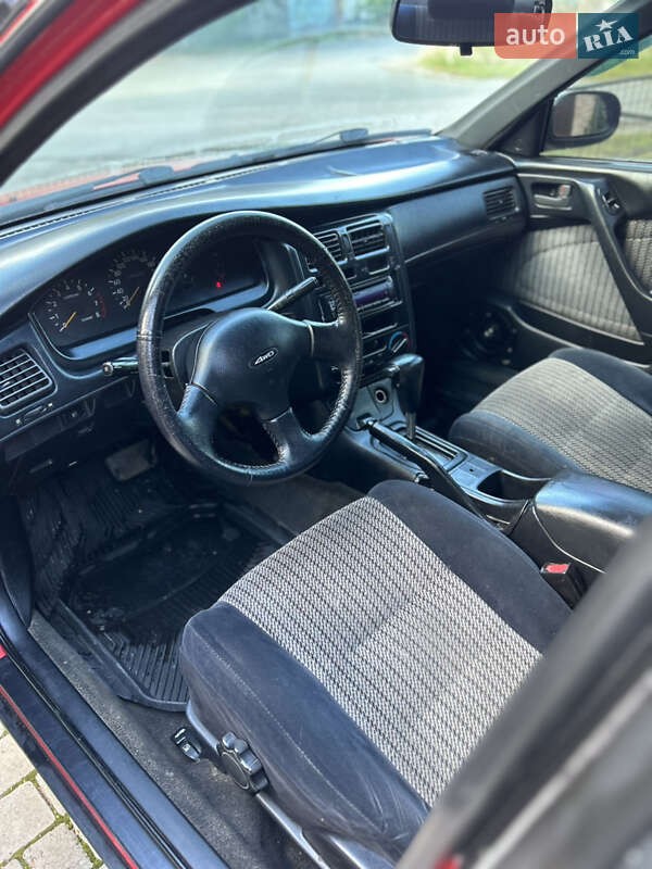 Седан Toyota Carina E 1994 в Одессе