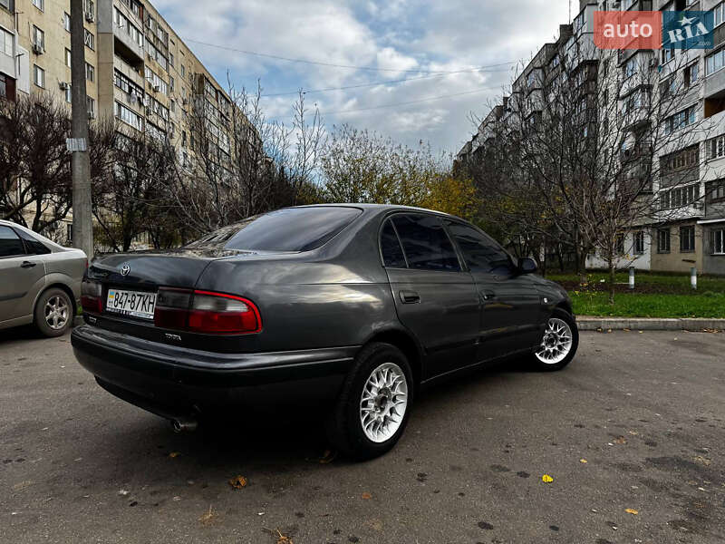 Седан Toyota Carina E 1995 в Одесі