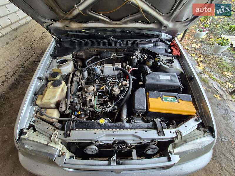 Седан Toyota Carina E 1997 в Подольске