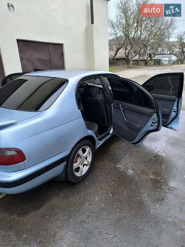 Седан Toyota Carina E 1996 в Одессе