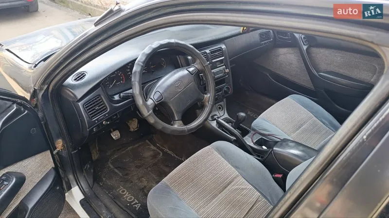 Toyota Carina E 1992
