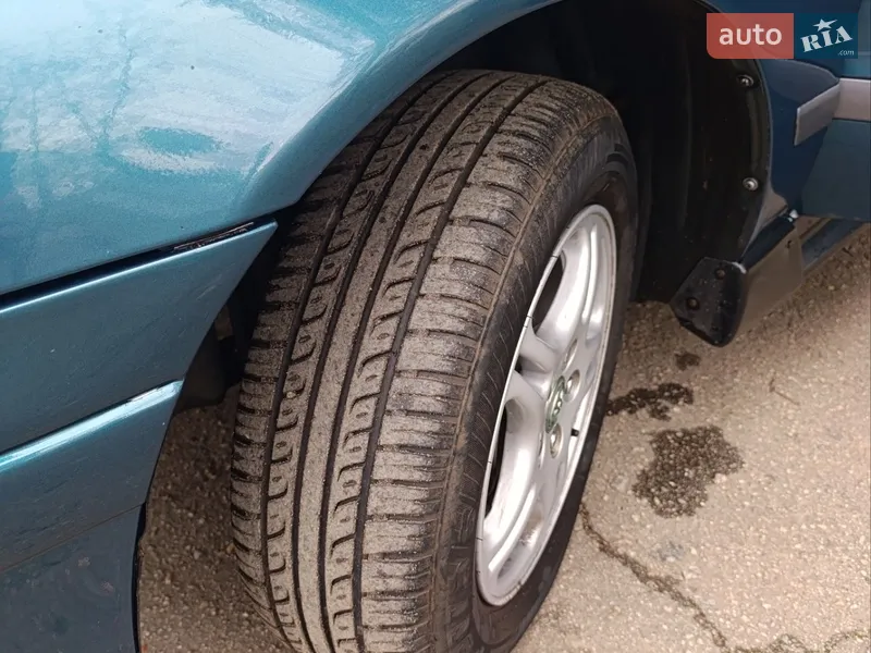 Toyota Carina E 1997 VIN SB164ABK10E069144 фото оголошення 25 з 70