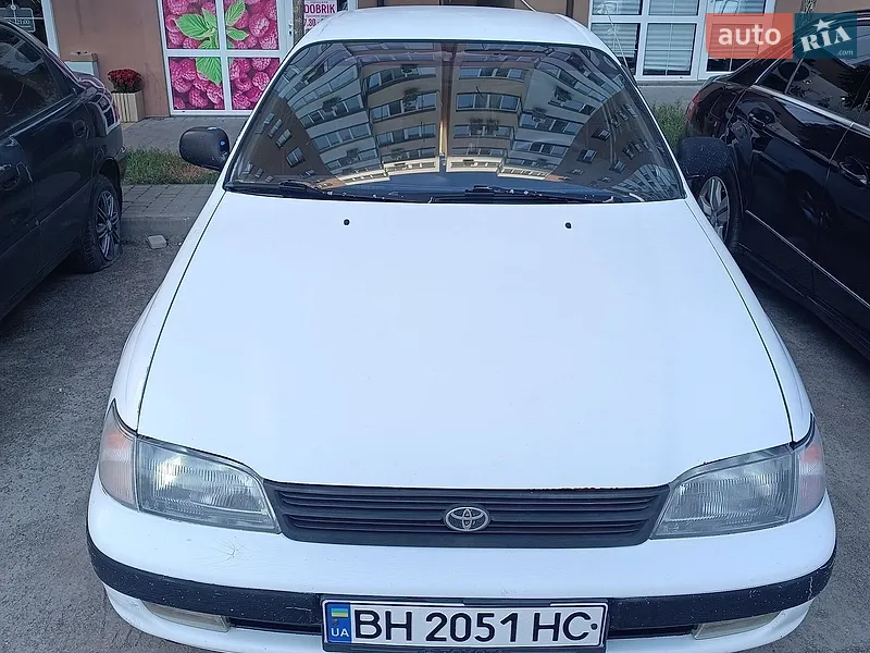 Toyota Carina E