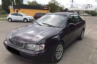 Седан Toyota Carina 1994 в Надворной