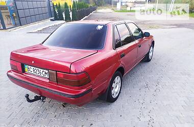 Седан Toyota Carina 1991 в Бориславі