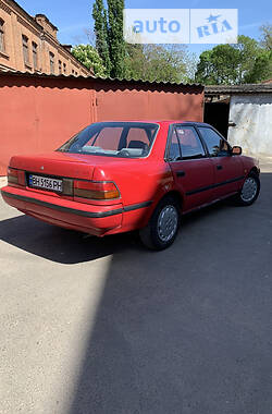 Седан Toyota Carina 1990 в Одесі