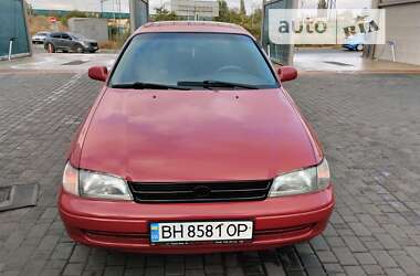 Седан Toyota Carina 1996 в Одесі