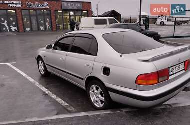 Седан Toyota Carina 1997 в Виннице