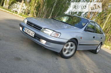 Седан Toyota Carina 1995 в Днепре