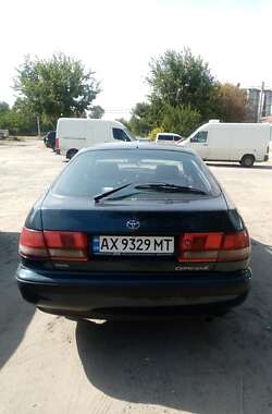 Седан Toyota Carina 1994 в Харкові