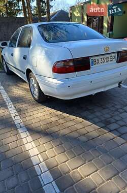 Седан Toyota Carina 1993 в Вінниці