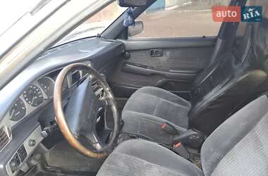 Хэтчбек Toyota Carina 1988 в 