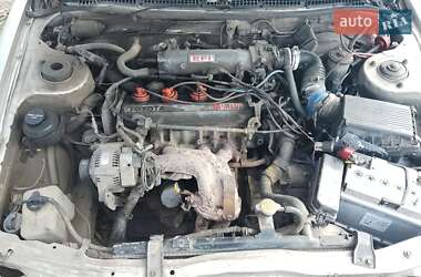 Хэтчбек Toyota Carina 1988 в 