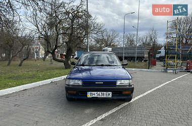 Універсал Toyota Carina 1989 в Одесі