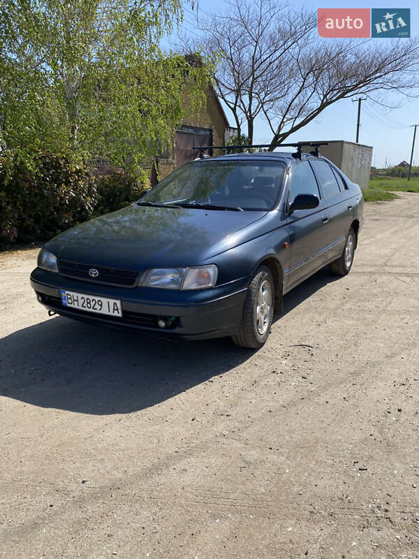 Toyota Carina 1993