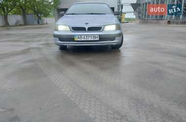 Седан Toyota Carina 1995 в Вінниці