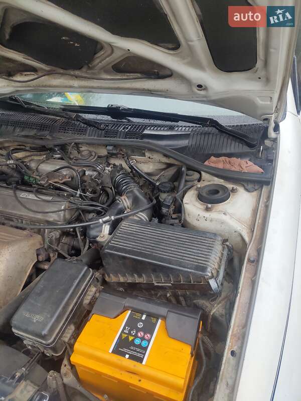 Седан Toyota Carina 1993 в Зеленодольской