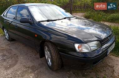 Седан Toyota Carina 1997 в Києві