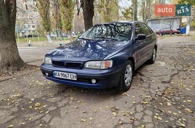 Седан Toyota Carina 1997 в Одессе