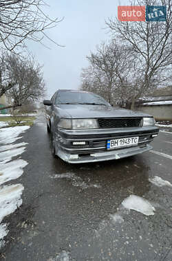 Седан Toyota Carina 1989 в Одесі