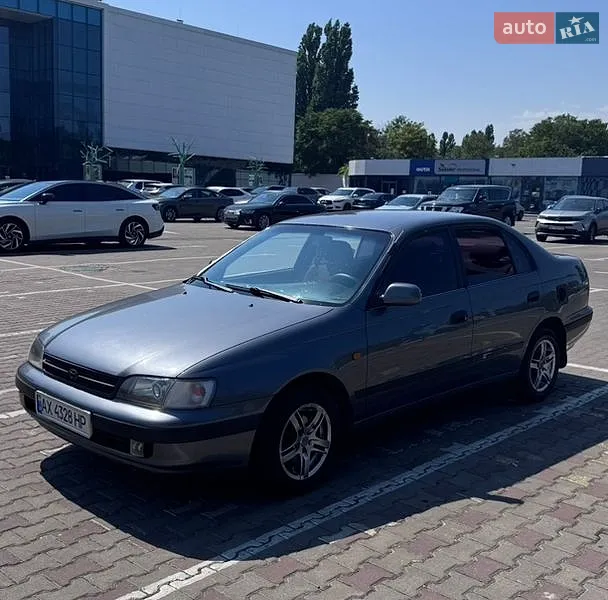 Toyota Carina