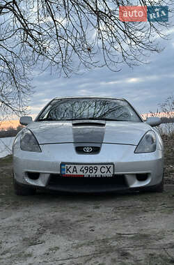 Купе Toyota Celica 2000 в 