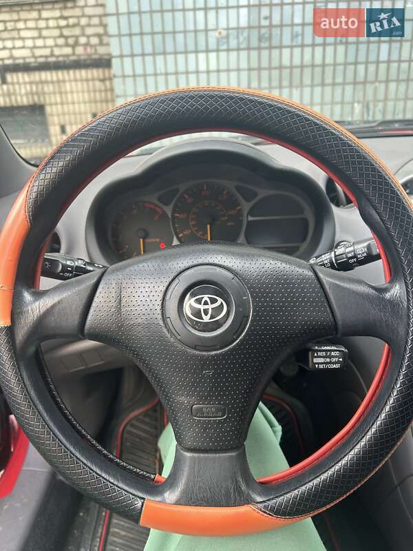 Купе Toyota Celica 2002 в Киеве