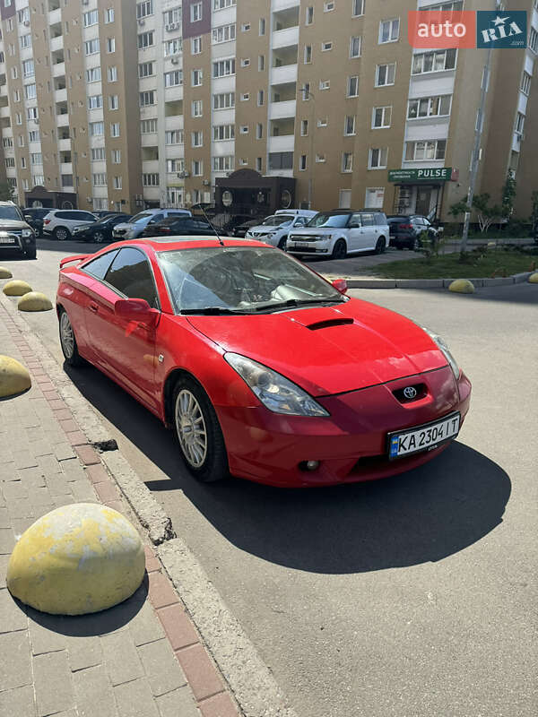 Купе Toyota Celica 2000 в Киеве