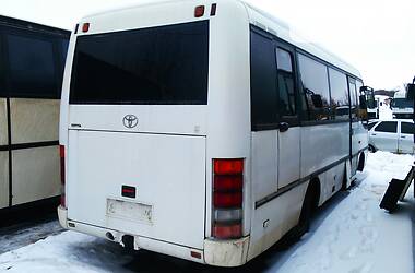 Пригородный автобус Toyota Coaster 1999 в Киеве