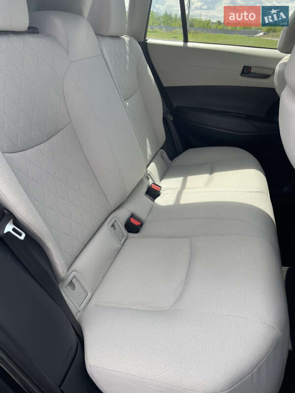 Позашляховик / Кросовер Toyota Corolla Cross 2022 в Києві