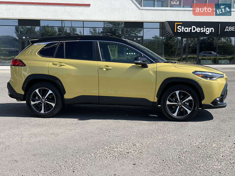 Позашляховик / Кросовер Toyota Corolla Cross 2023 в Києві