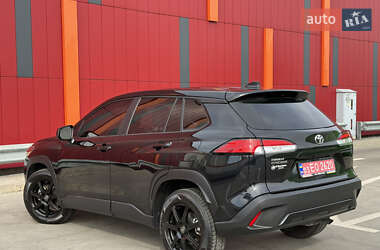 Позашляховик / Кросовер Toyota Corolla Cross 2022 в 