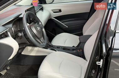Позашляховик / Кросовер Toyota Corolla Cross 2022 в 