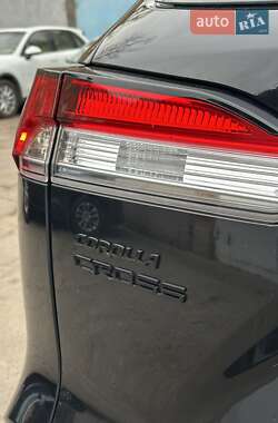 Позашляховик / Кросовер Toyota Corolla Cross 2023 в 