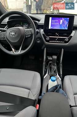 Позашляховик / Кросовер Toyota Corolla Cross 2023 в 