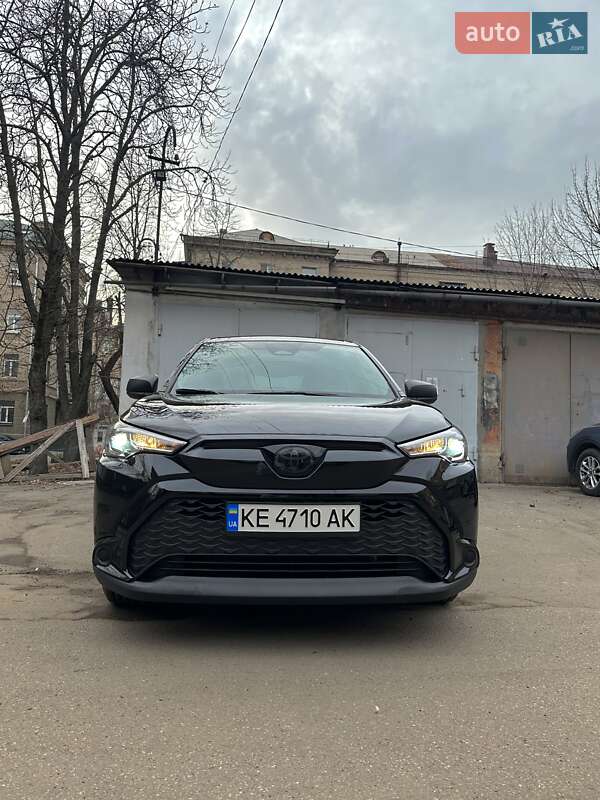 Позашляховик / Кросовер Toyota Corolla Cross 2023 в 