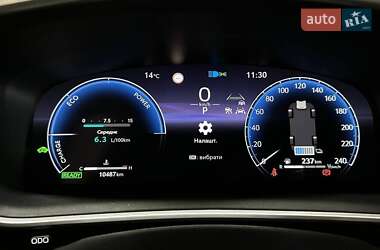 Внедорожник / Кроссовер Toyota Corolla Cross 2023 в 