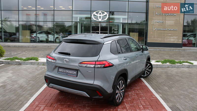 Внедорожник / Кроссовер Toyota Corolla Cross 2025 в Черкассах