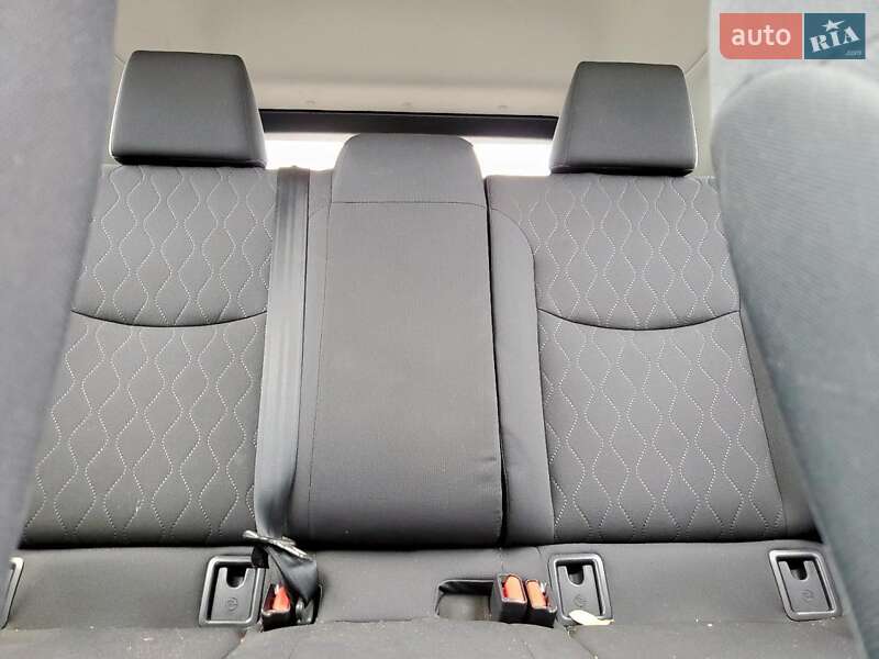 Внедорожник / Кроссовер Toyota Corolla Cross 2023 в Ровно