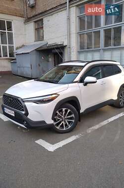 Внедорожник / Кроссовер Toyota Corolla Cross 2021 в Киеве