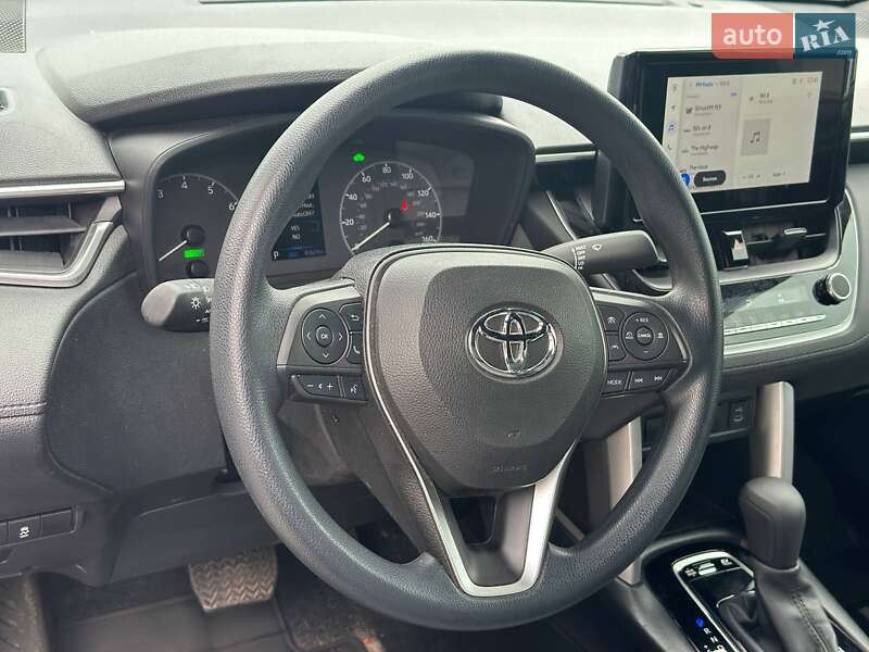 Внедорожник / Кроссовер Toyota Corolla Cross 2023 в Днепре