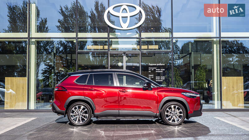 Внедорожник / Кроссовер Toyota Corolla Cross 2024 в Днепре