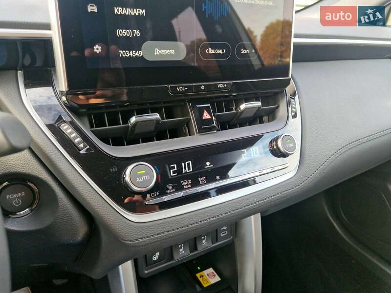 Внедорожник / Кроссовер Toyota Corolla Cross 2024 в Кропивницком