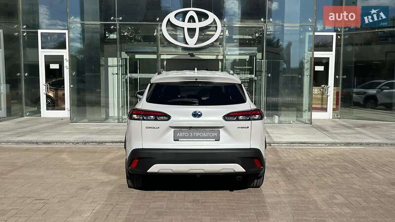Внедорожник / Кроссовер Toyota Corolla Cross 2023 в Киеве