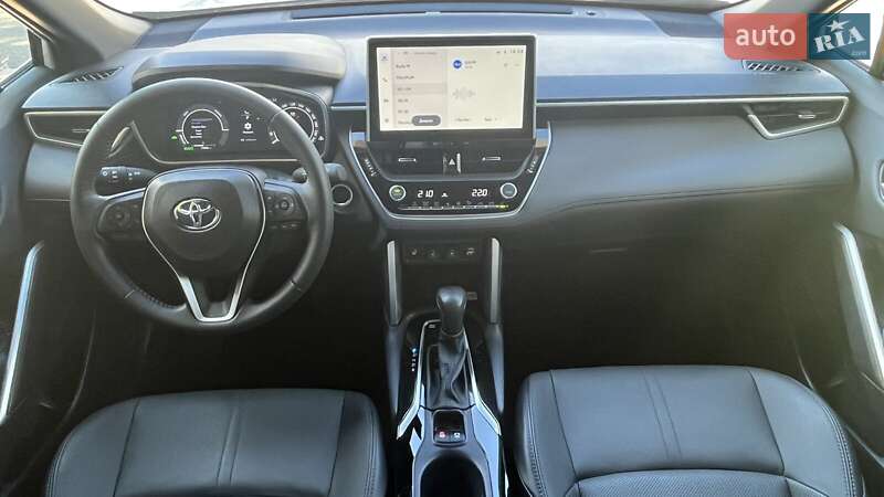 Внедорожник / Кроссовер Toyota Corolla Cross 2023 в Киеве