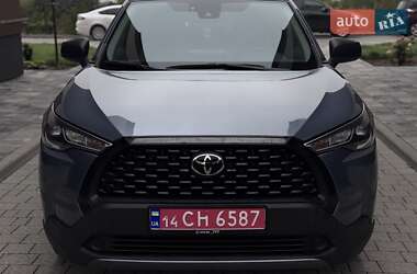 Внедорожник / Кроссовер Toyota Corolla Cross 2022 в 