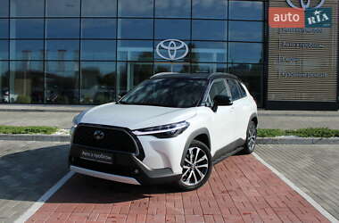 Внедорожник / Кроссовер Toyota Corolla Cross 2024 в 